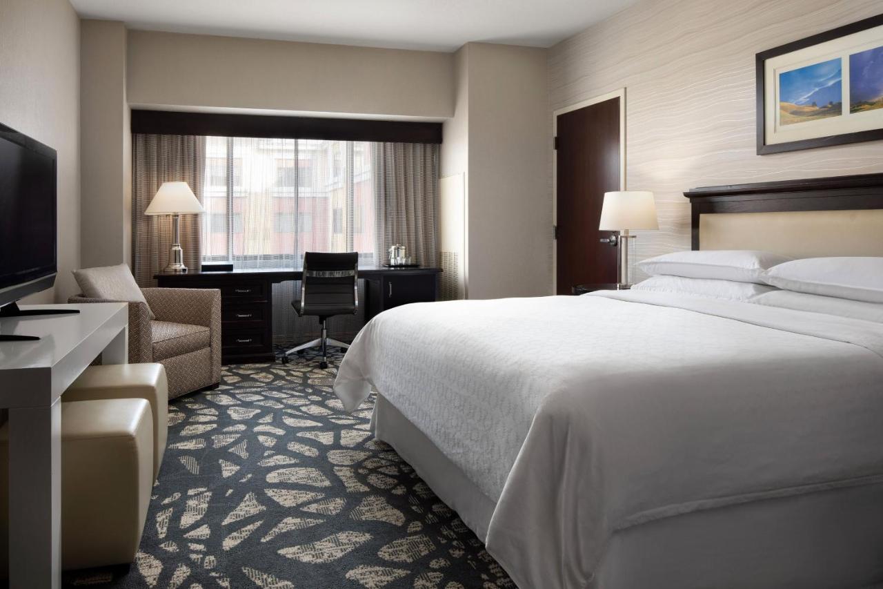 Sheraton Garden Grove-Anaheim South מראה חיצוני תמונה